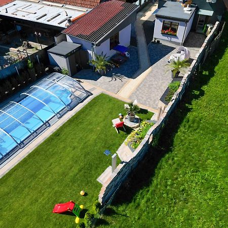 Pension Zur Krone Martinfeld Exterior foto